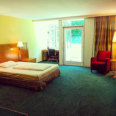 Hotel Starnberger 4*