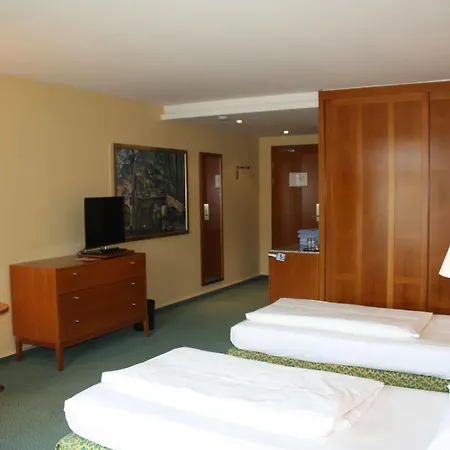 Starnberger 4*